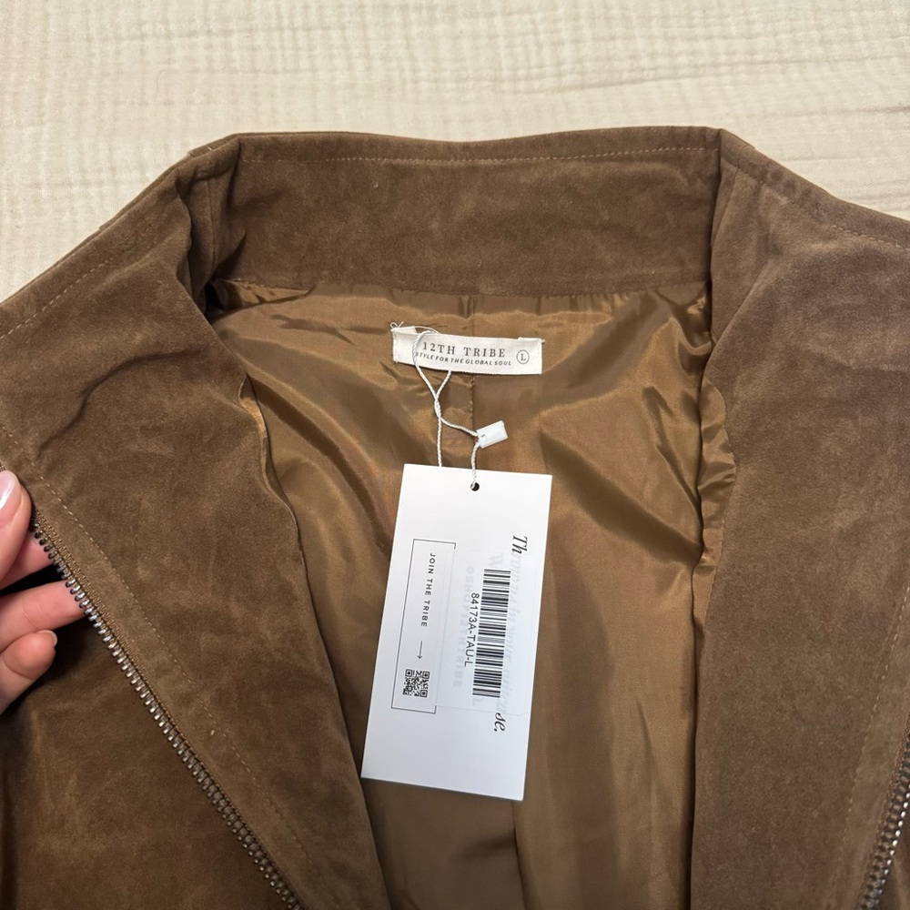12th Tribe Sienna Brown Vegan Suede Jacket Cropped Zip Front - Picture 4 of 5
